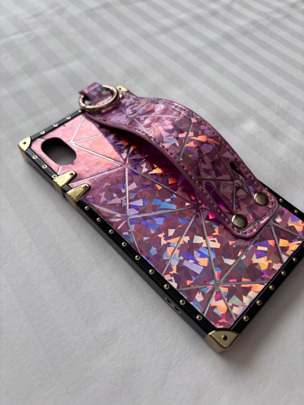 IPHONE XR Holographic Pink Trunk-Style Phone Case with Hand Strap